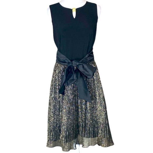 Karin Stevens Party Cocktail Sleeveless Black Gold Dress size 8 - Picture 1 of 11